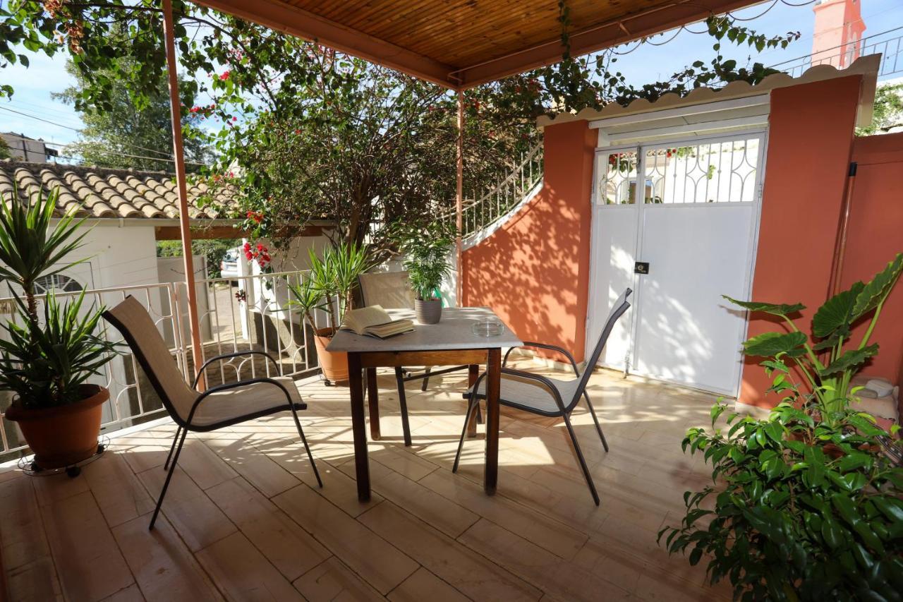 Family House At Corfu Town Apartman Kültér fotó